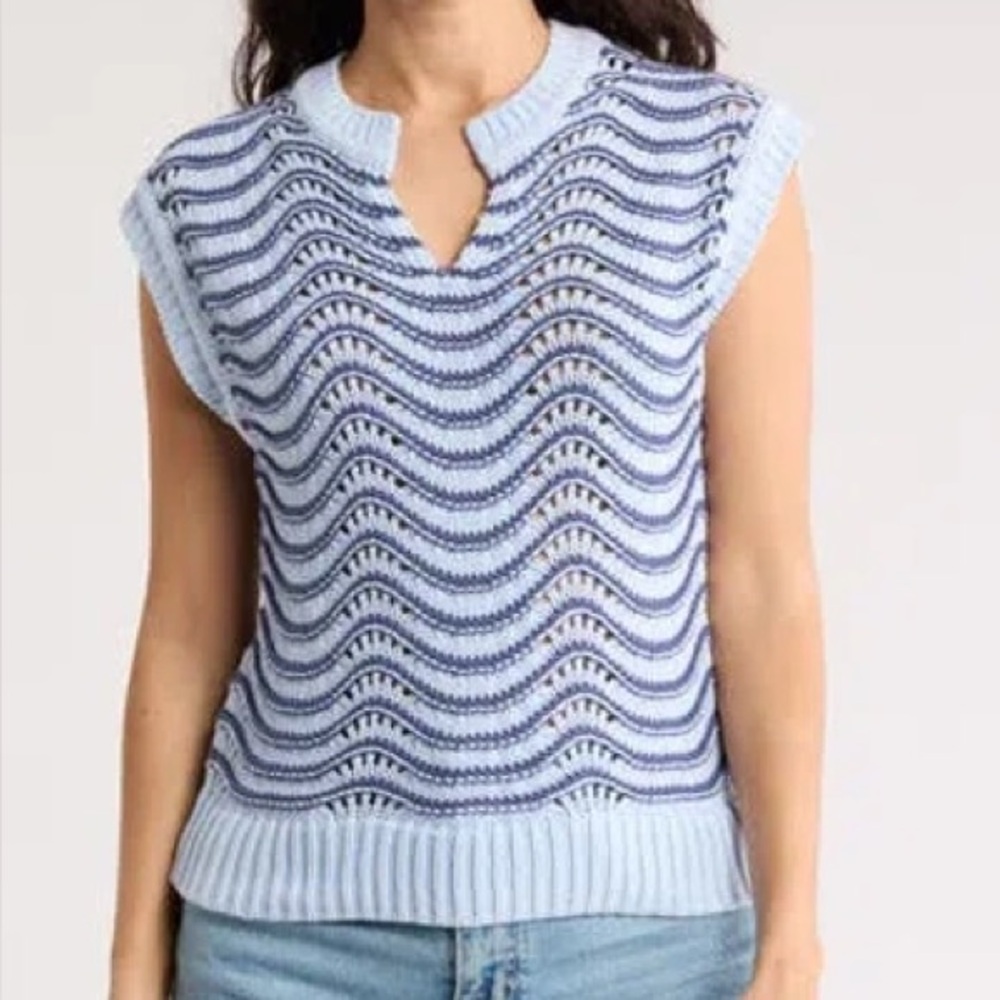 melrose and market split neck sleeveless sweater